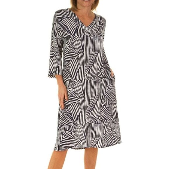 NWT MASAI Crepe Dress Navy & White Zebra Stripes Size XS - Picture 6 of 14